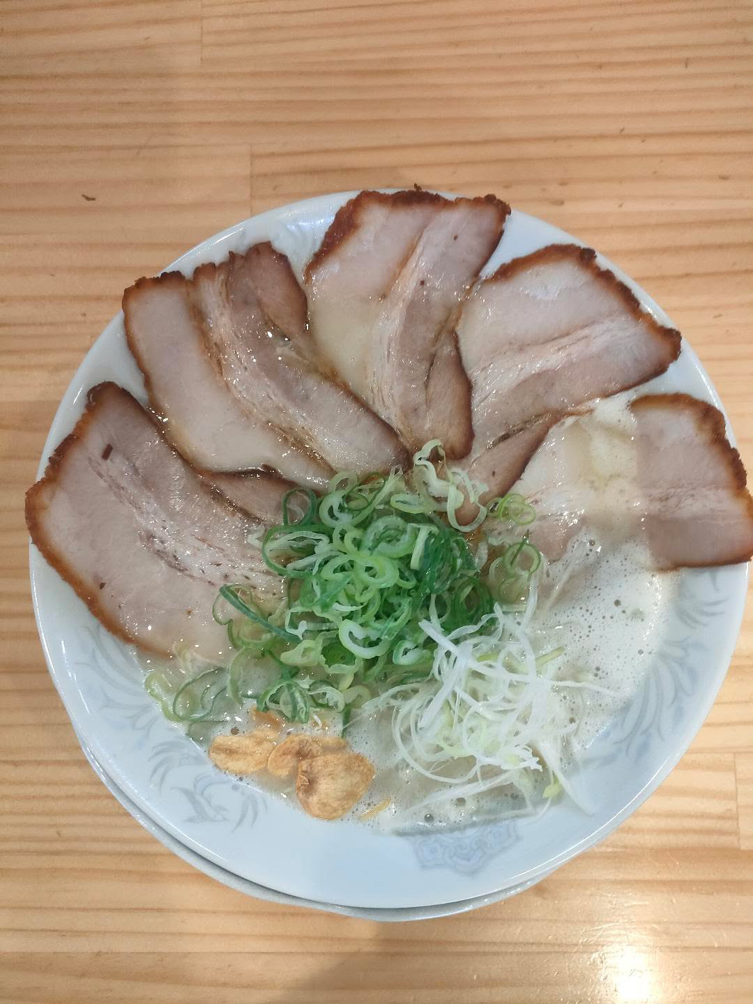 豚骨醤油チャーシュー麺